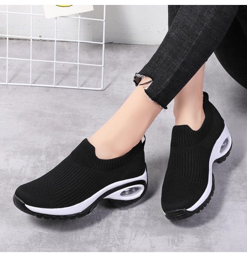 Lightweight Mesh Air Cushion Shoe Lady Girls Athletic Nurse Dance Casual Platform Loafers shoes Women's Socks Sneakers